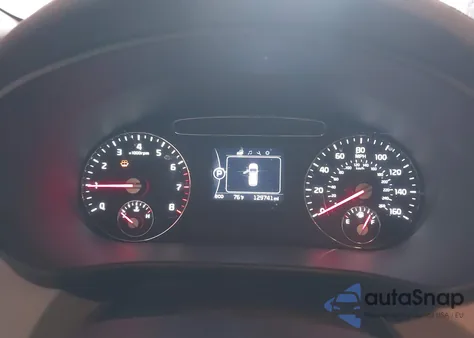 2017 Kia Sorento 2.4L Lx z USA, uszkodzony, nr VIN 5XYPGDA32HG246371